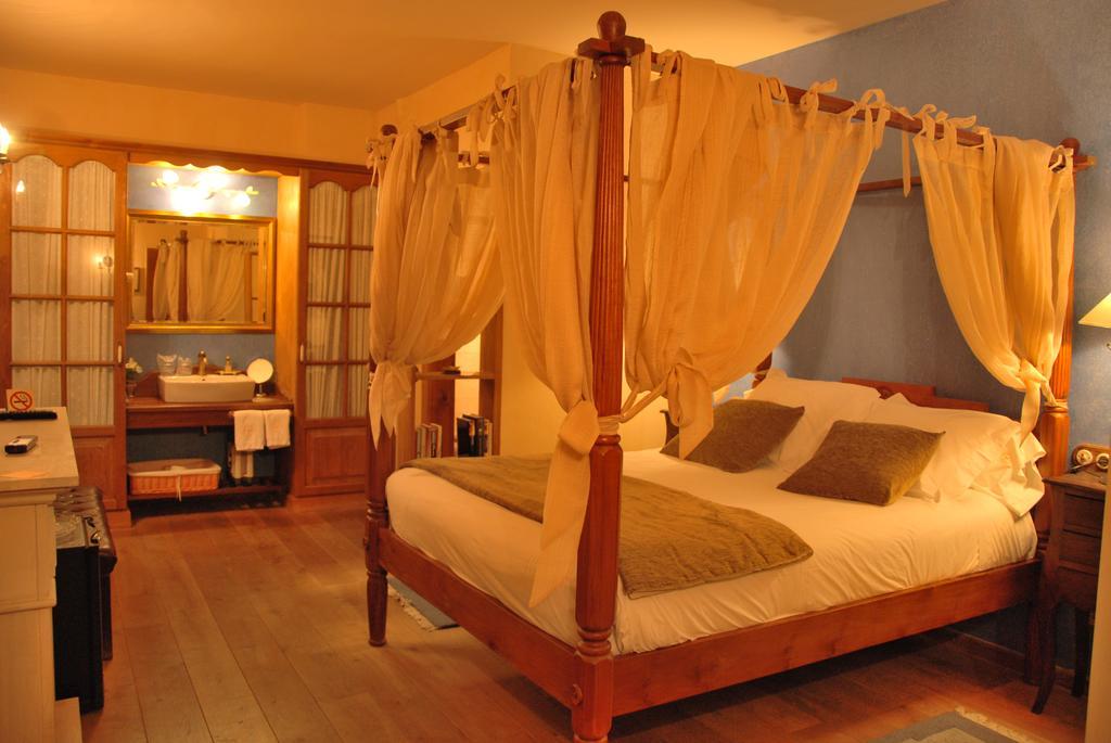 Hotel Selba d'Ansils Benasque Zimmer foto