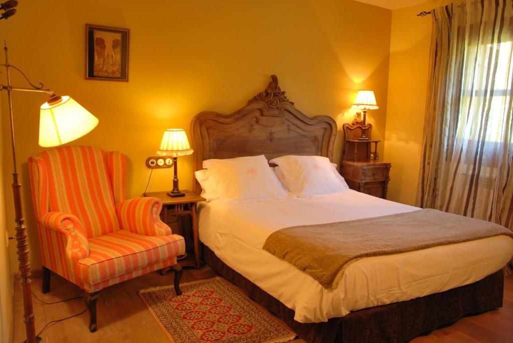 Hotel Selba d'Ansils Benasque Zimmer foto
